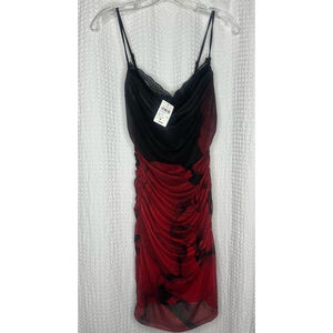 NWT New Women's M Windsor Red & Black Floral Ruched Lace Trim Mini Bodycon Dress